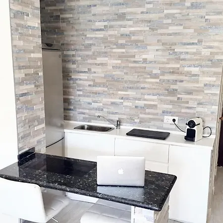 Charming With Sea View In 45 Sqm + Shared Pool Torremolinos