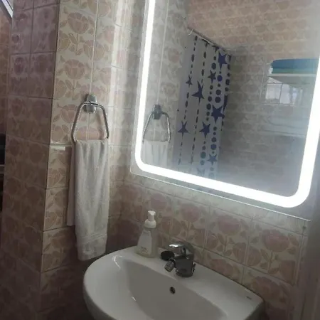 Apartamento Welcoming In 45 M² With Shared Pool Torremolinos