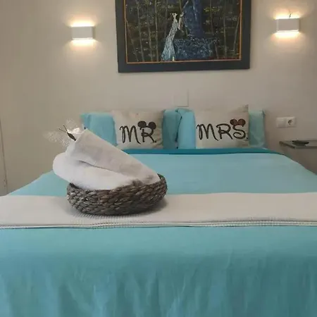 Apartamento Welcoming In 45 M² With Shared Pool *