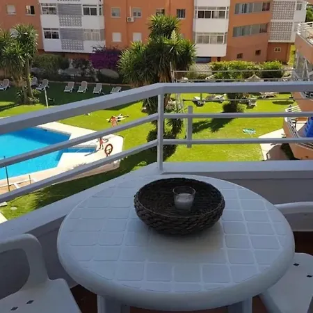 Welcoming In 45 M² With Shared Pool Апартаменты *